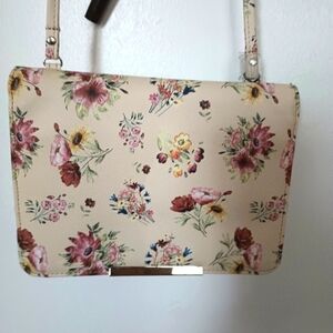 Apt9 Crossbody Bag it's brand new with tags